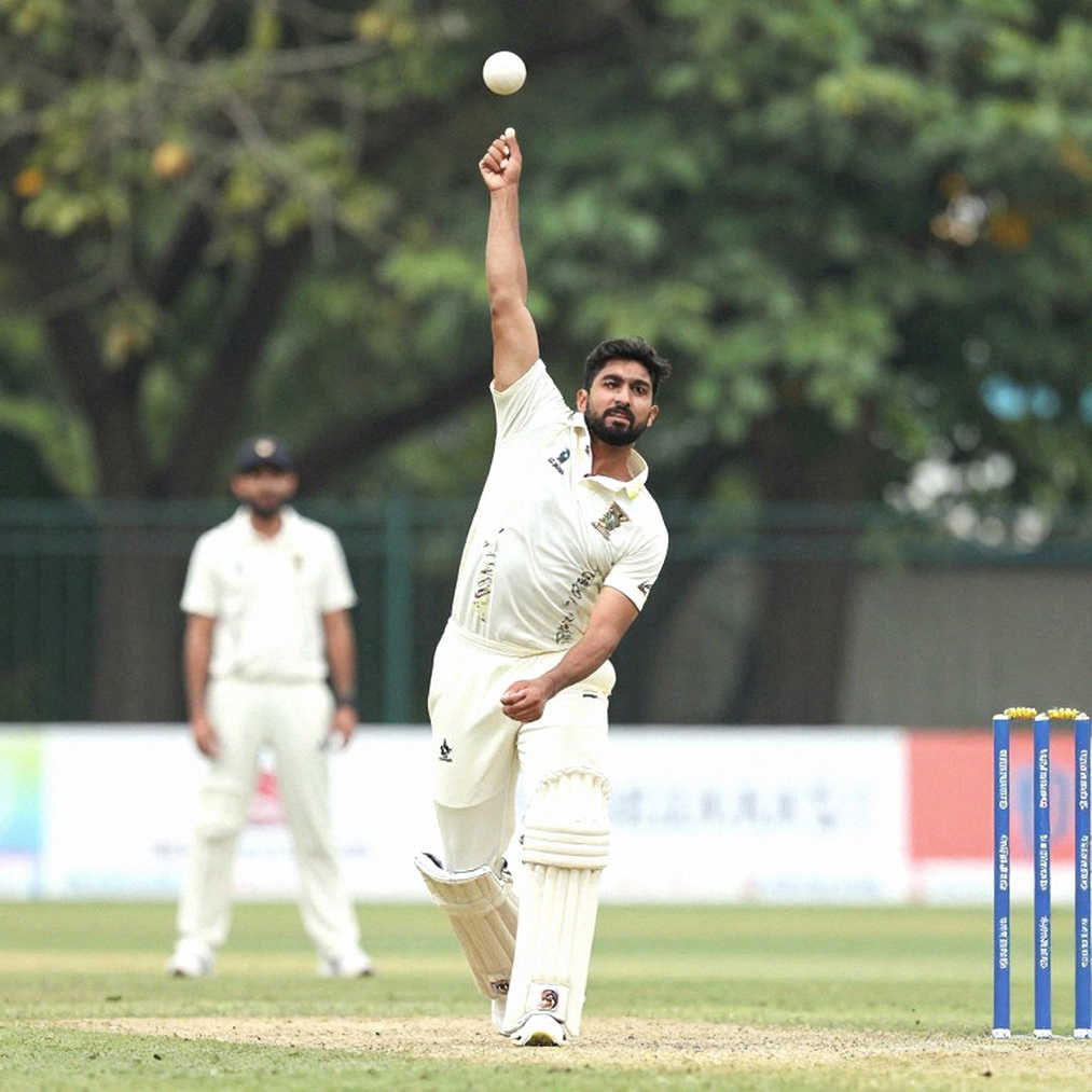 আম্পায়ার্স কল: এশিয়ার পিচে ডিআরএস-এর মার্জিন আসলে কে নিয়ন্ত্রণ করে আম্পায়ার্স কল: এশিয়ার পিচে ডিআরএস-এর মার্জিন আসলে কে নিয়ন্ত্রণ করে
