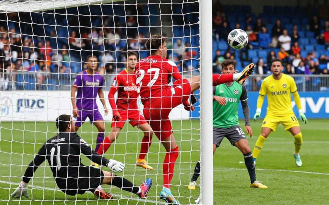 Mbappé’s Knee, Zidane’s First Chapter: The Moment France’s Plan Shifted