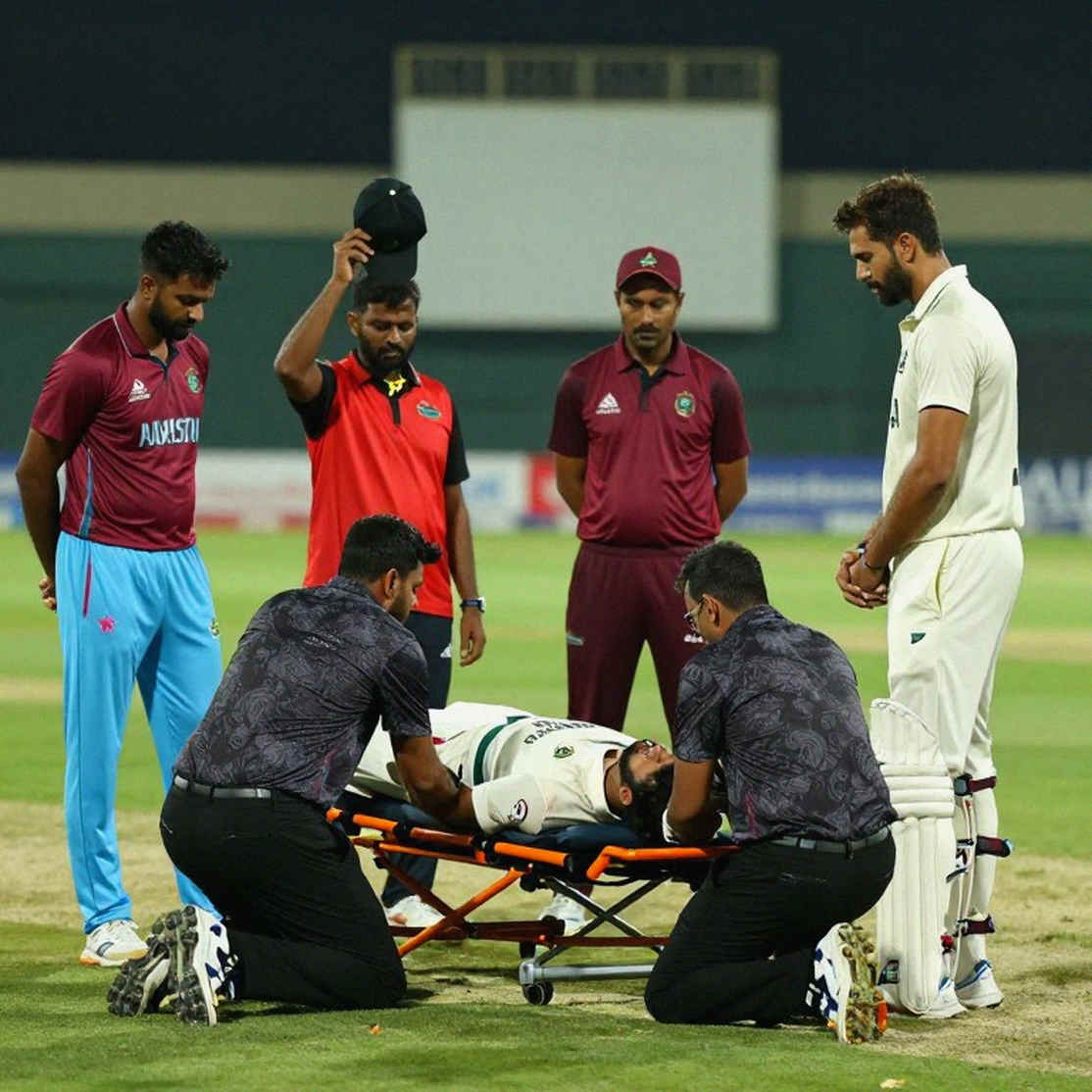 ১৫৮ রানের হেডলাইনের নিচে: আটালের সেঞ্চুরি, রশিদের ৪/১৭ এবং স্কোরকার্ডের হারিয়ে যাওয়া দুটি উইকেট