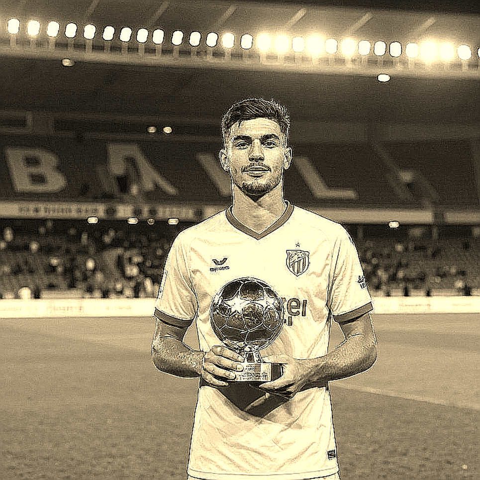 Confession of an Empty Block: Football, Blockchain and the Silence of Missing Data Confession of an Empty Block: Football, Blockchain and the Silence of Missing Data