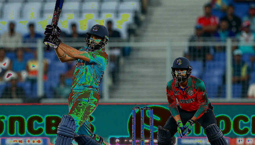 আবুধাবিতে বাংলাদেশ ৩৪৬-এ অলআউট: ভাঙনের নকশা আর আফগান পেসের হিসাব