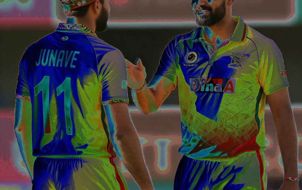 যে বল ঘুরল না, যে বিশ্বাস ভাঙল: মিরপুরে বাংলাদেশের ব্যাটিং খাতা খোলা